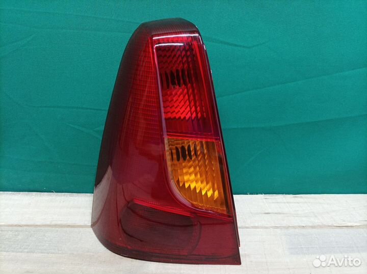 Фонарь левый Renault Logan 1 2004-2014