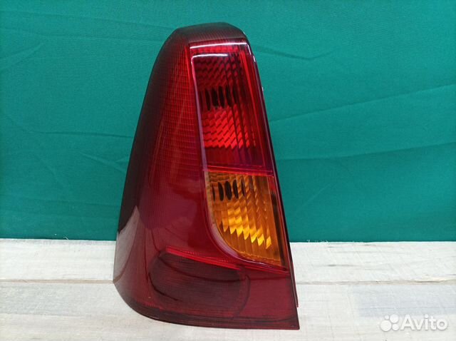 Фонарь левый Renault Logan 1 2004-2014