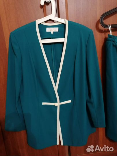 Костюм женский 48-50 р