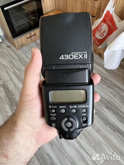 Вспышка камеры canon 430 ex ii