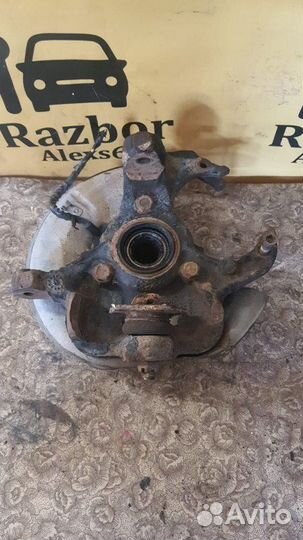 Кулак поворотный правый Chevrolet Blazer 4.3 1997