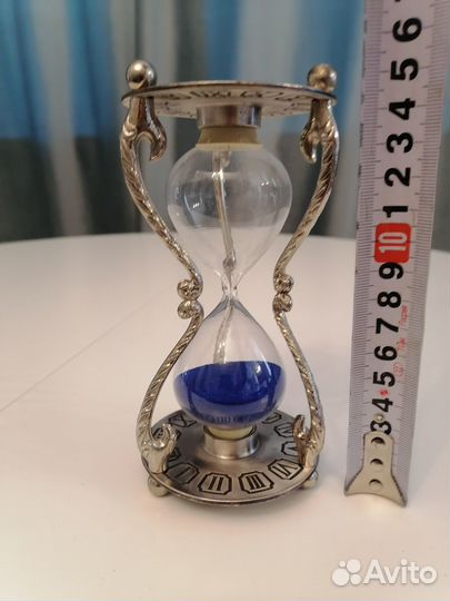 Шикарные Песочные часы, красивейший экземпляр