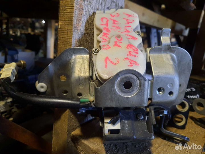 Замок багажника хайлендер 2 highlander 2