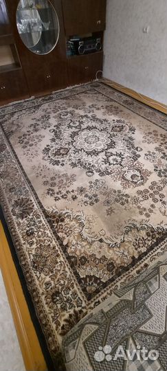 Чистка коврового покрытия, ковров