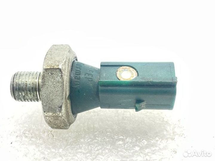 Датчик давления масла двс Volkswagen Golf 5 1.4