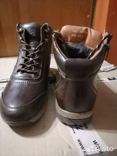 Ботинки спорт зима 42-45 р-р,нат. мех, кожа,новые