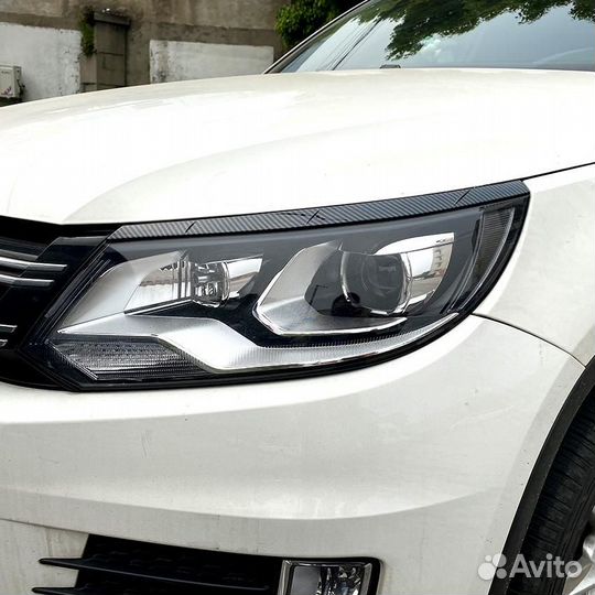 Стекло фары Volkswagen Touareg/Tiguan