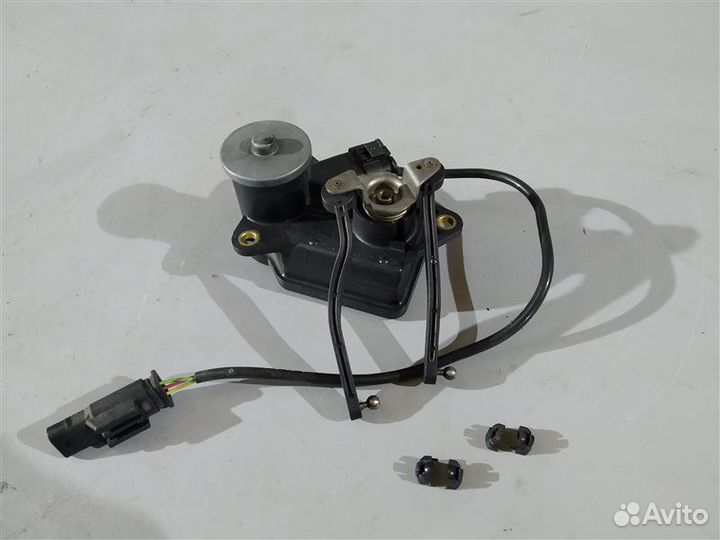 Сервопривод заслонок Mercedes Ml-Class W164 OM629