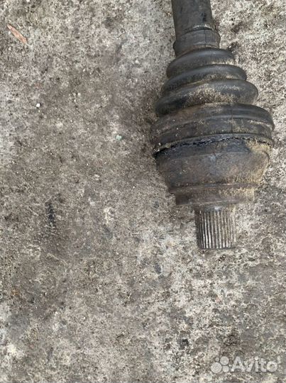 Шрус левый audi 44 куз 2.3