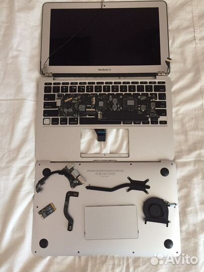 Apple MacBook Air 11 2011 A1370