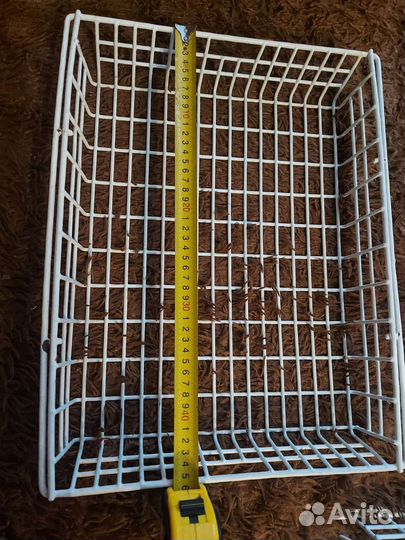 Металлическая корзинка