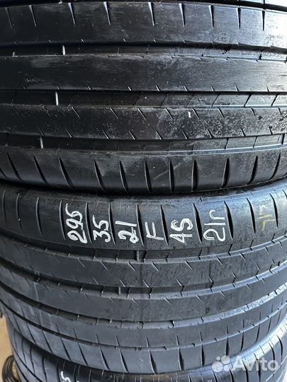 Michelin Pilot Sport 4 S 265/40 R21 и 295/35 R21 105Y