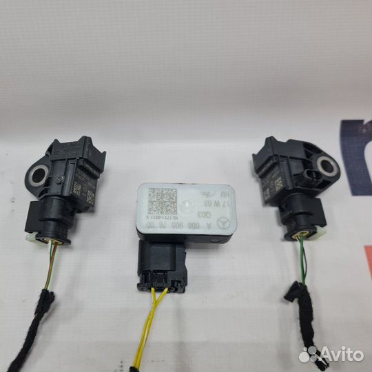 Датчик удара Mercedes-Benz C-Class W205 2019