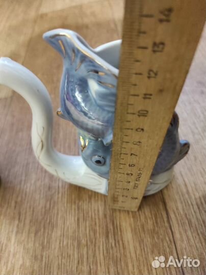 Вазочка.поильник Новый