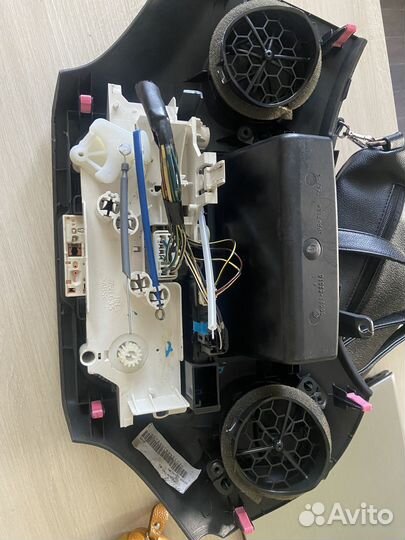 Переключатель печки Toyota Yaris