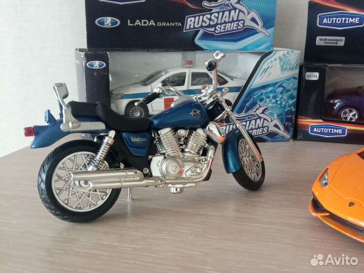Модельки автомобилей