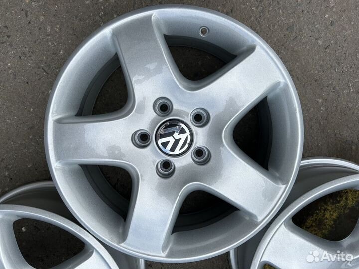 Диски R17 5x120 ET55 VW Оригинал