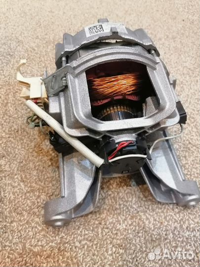 Эл. двигатель от стиральной машины Zanussi ZWY 180