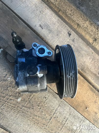 Ауди А4В8 гур