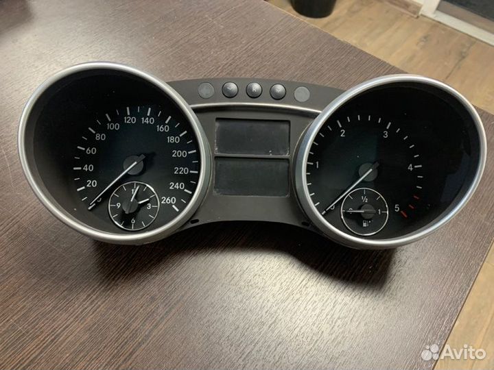 Панель приборов Mercedes Gl 320 Cdi 164 642.940