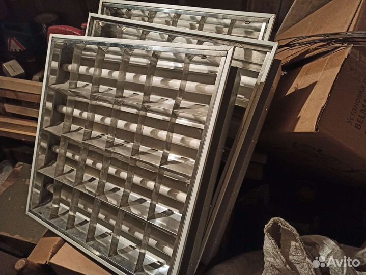 Светильники потолочные армстронг