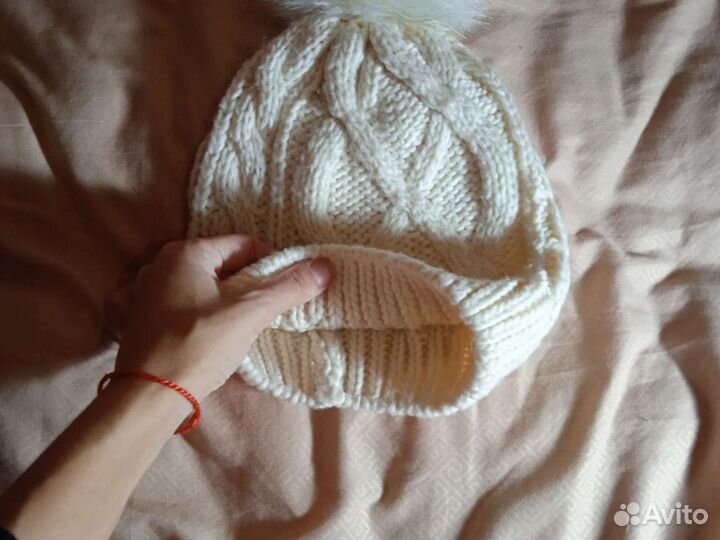 Шапка твое для девушки