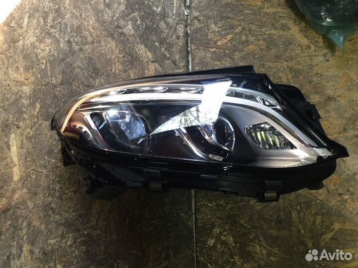 Мерседес GLE 166 фара