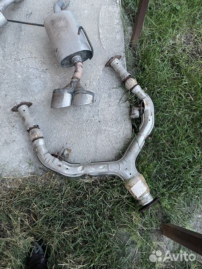 Глушитель на infiniti FX 35,37,50 s51