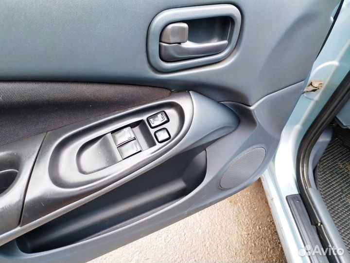 Nissan Almera 1.5 МТ, 2005, 201 647 км