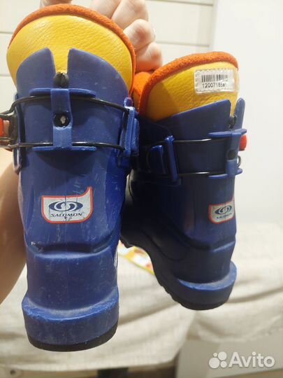 Горнолыжные ботинки детские 16