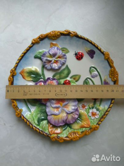 Новая. Тарелка настенная lefard лефард Тайвань