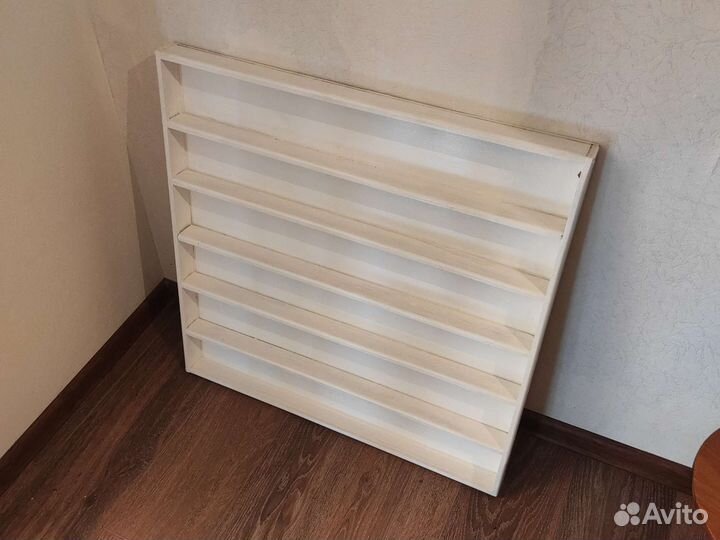 Полка для киндерсюрпризов