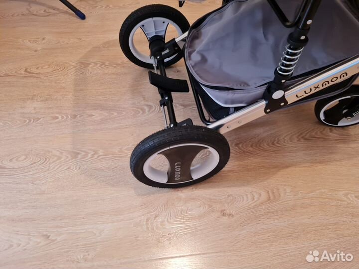 Коляска 2 в 1 как новая