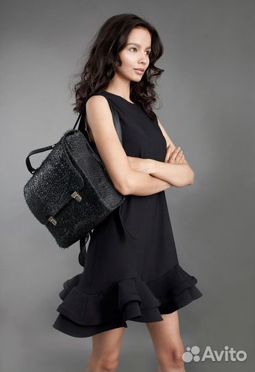 Черное платье