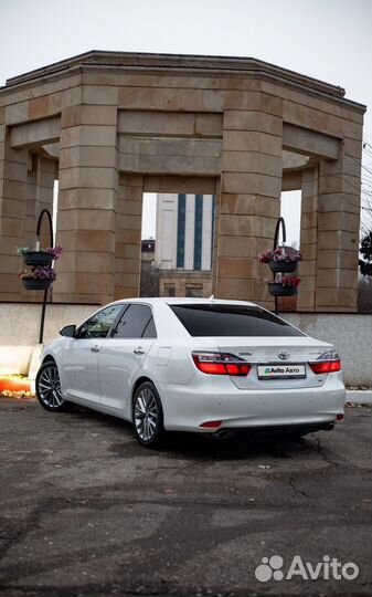 Toyota Camry 3.5 AT, 2014, 302 000 км