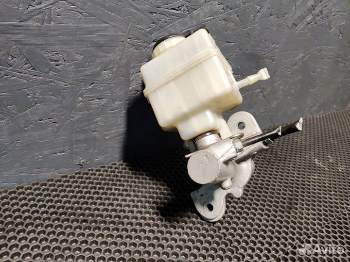 Главный тормозной цилиндр Bmw 550Ix F10 N63 2010