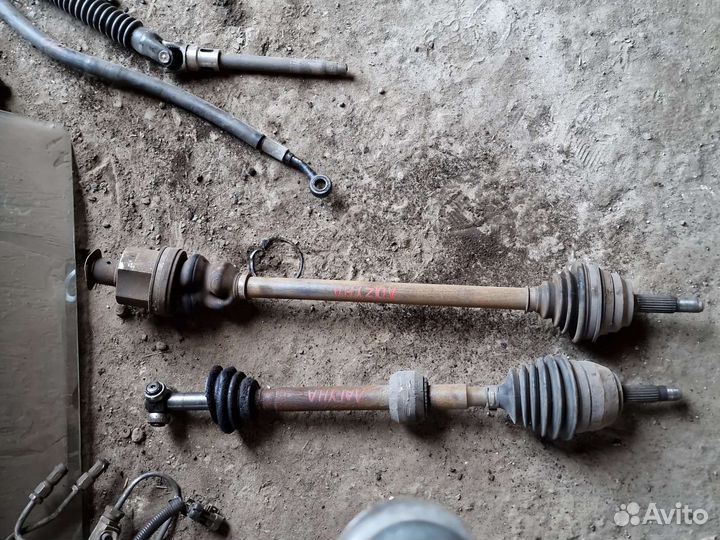 Привода renault laguna1