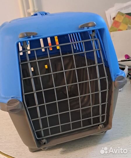 Переноска для кошек пластиковая бу