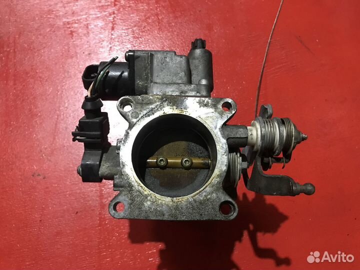 Дроссельная заслонка Land Rover Freelander 25K4F