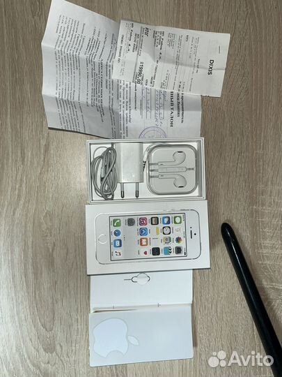 iPhone 5S, 16 ГБ