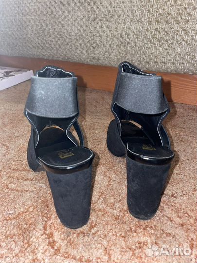 Туфли женские