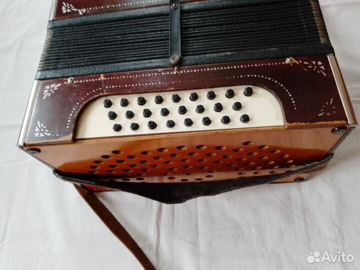 Гармонь тульская старинная