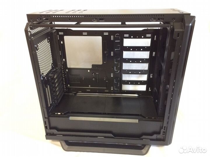 Корпус Be Quiet Silent Base 801