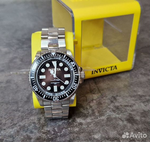 Часы мужские invicta PRO driver