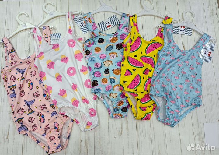 Купальник для девочки новый