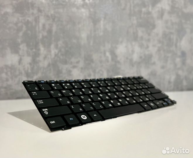 Клавиатура для ноутбука Samsung NP350U2B