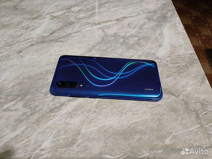 Xiaomi mi 9 lite 6/64 гб