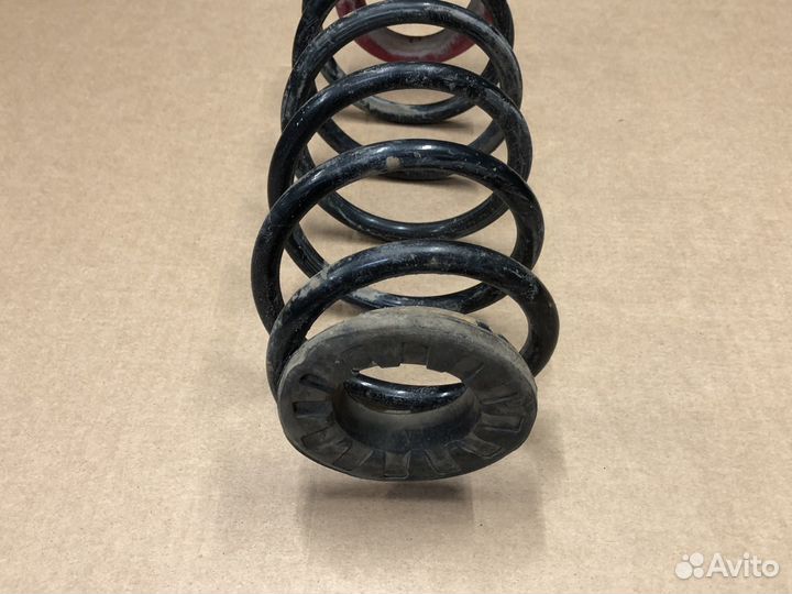 Пружина задняя Мицубиси Кольт