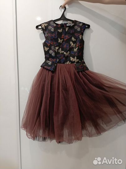 Нарядное платье для девочки 146-152