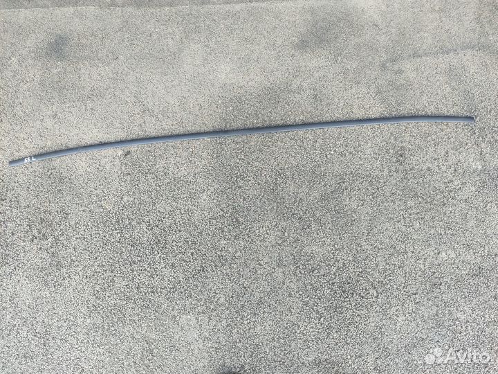 Молдинг крыши левый Toyota Camry 2011-2018